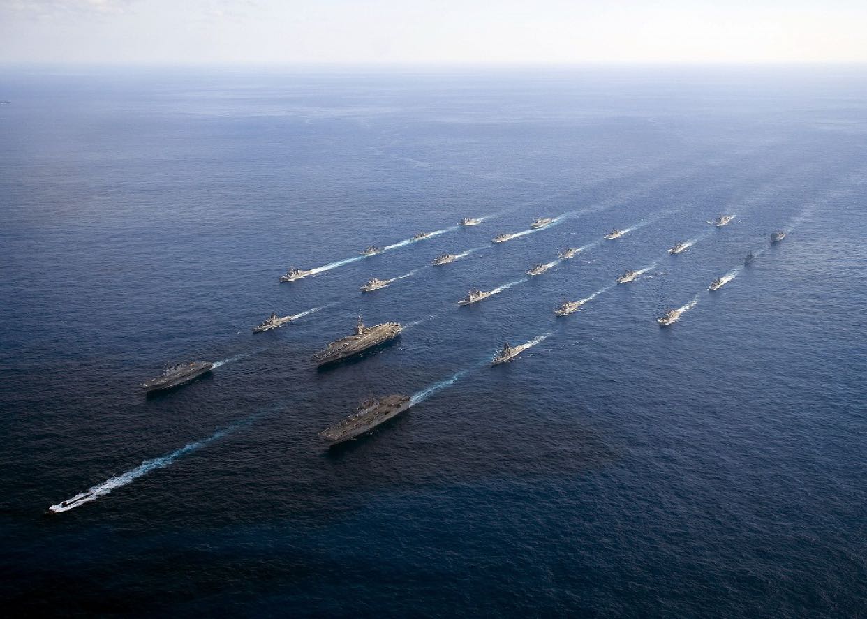 主题:中国海军将在南海海域军事演习 外媒:宣示主权