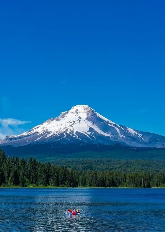 陶波火山湖