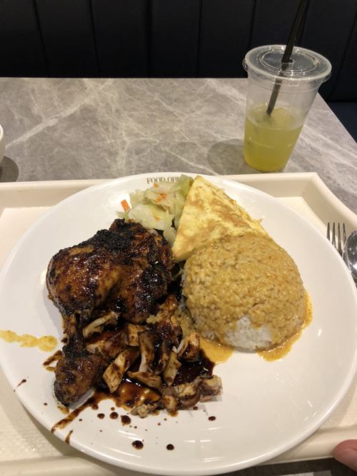 女土匪每天更新公司食堂工作餐