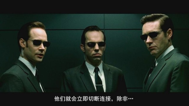 港汇广场里面多了很多黑衣服戴耳机保镖