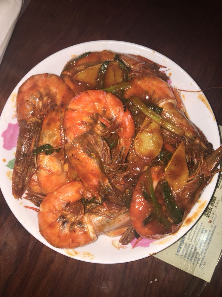 厨房哥难得有空在家做饭