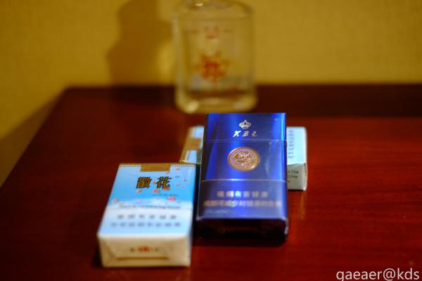 就现在,晒一下你抽的香烟