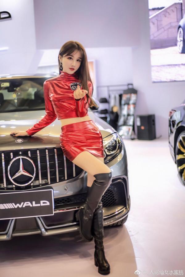 上海车展和苏州改装车展模特对比