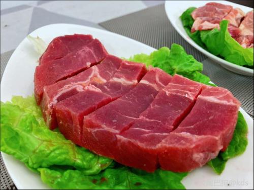 今年天天在家做饭已经长了二十斤肉了