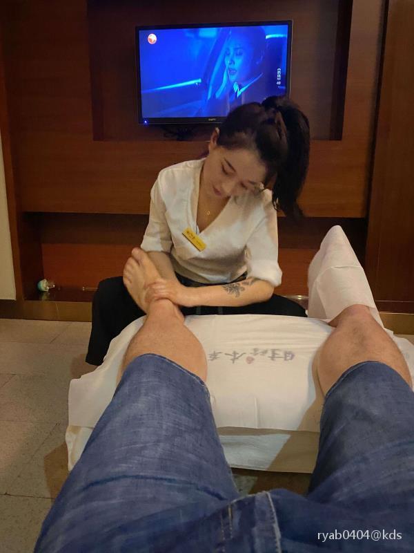偶遇一个做足疗的美女