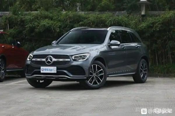 2021款glc300l怎么样