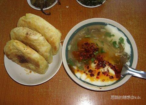 北方早餐烧饼豆腐脑好吃没烦恼