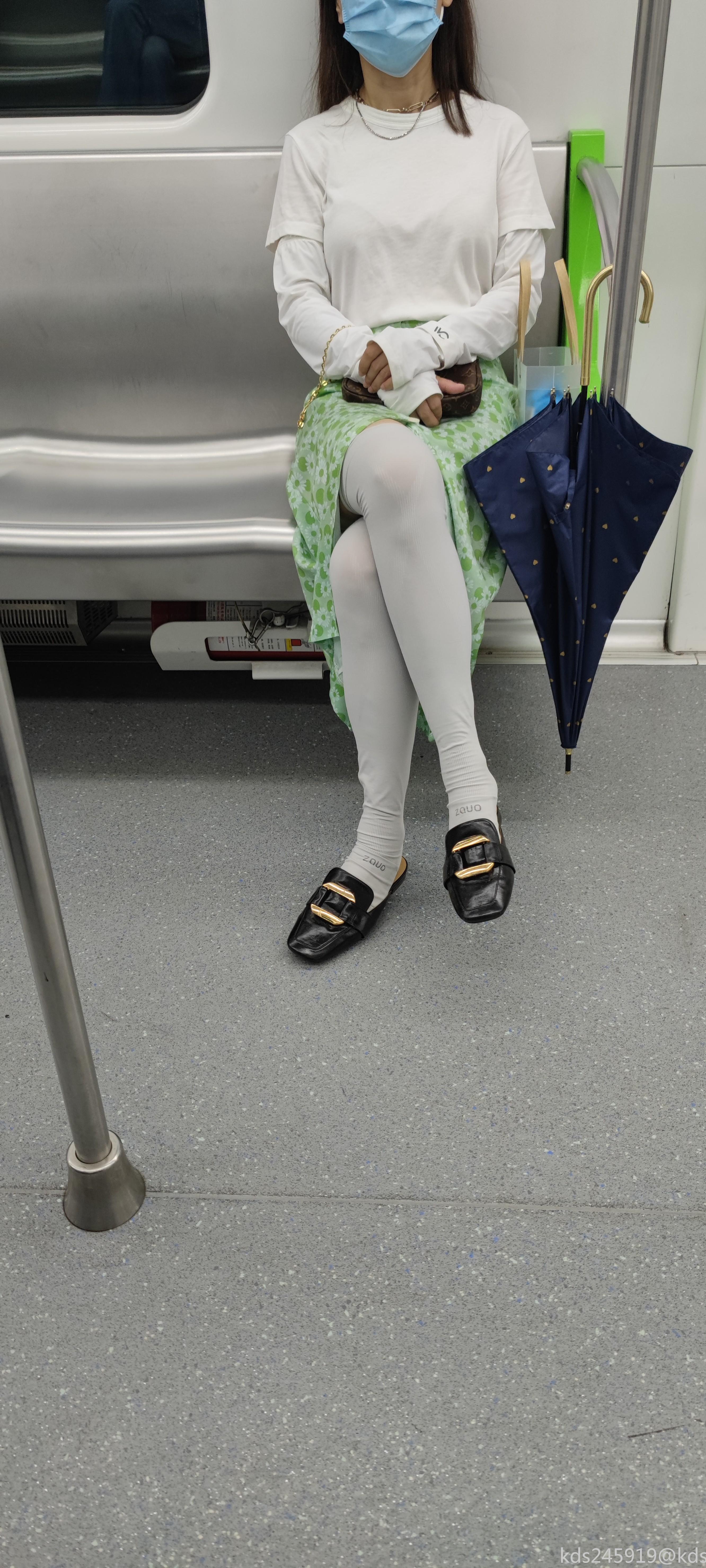 邋遢白丝风流女