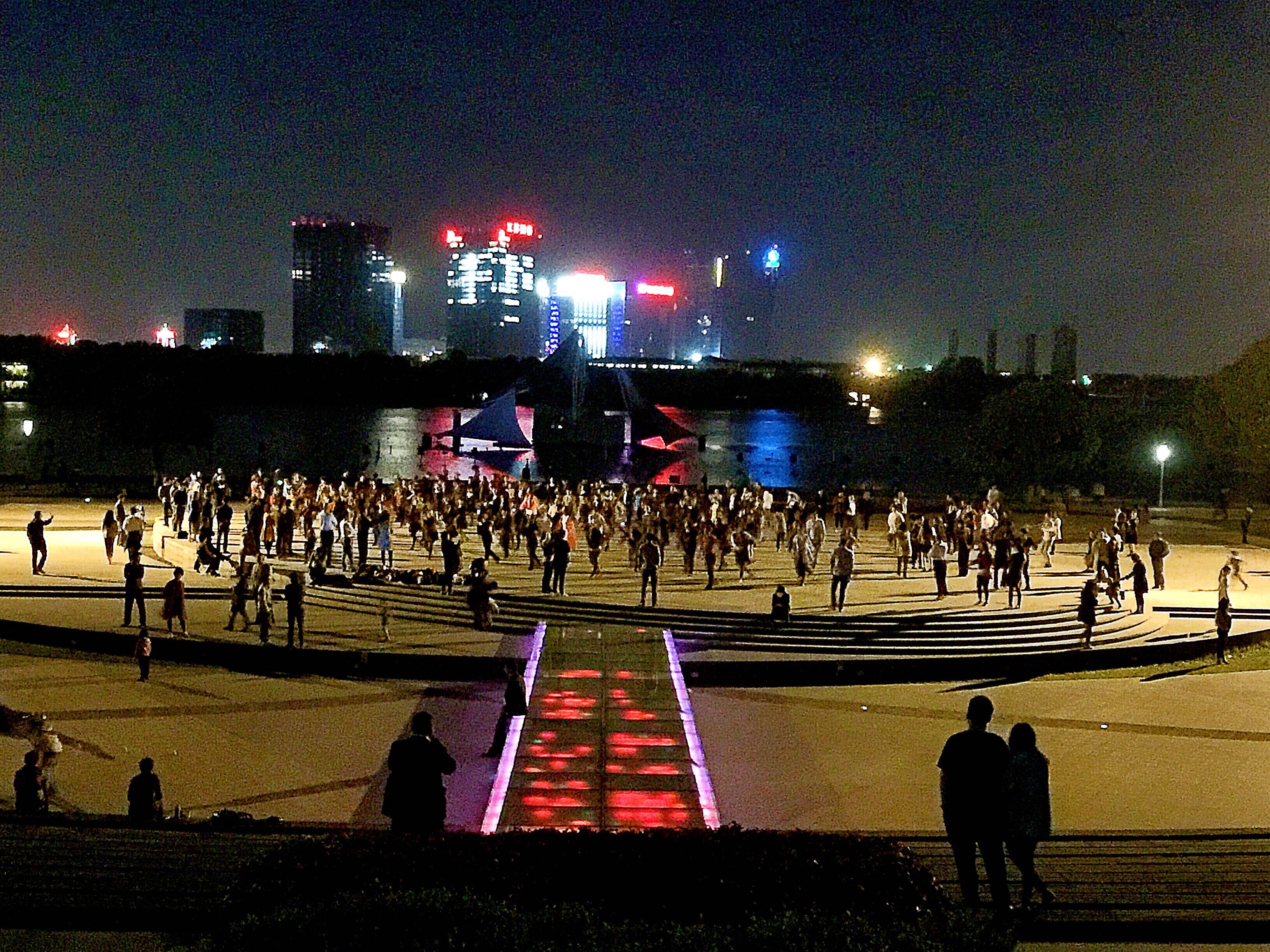 主题:日本老人为什么不爱跳广场舞?