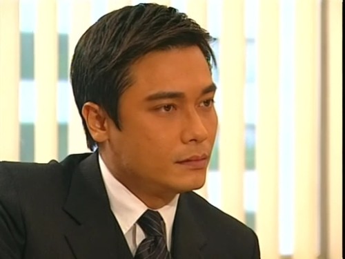 罗嘉良饰演的叶荣添