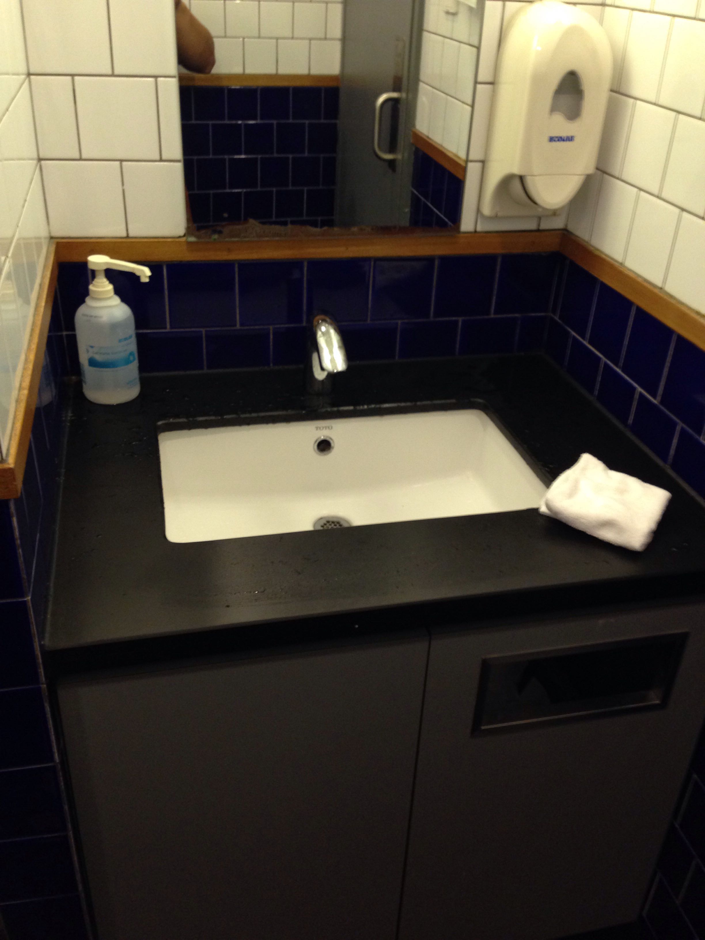 为啥同样价位的西餐厅的厕所要比中餐厅的干净