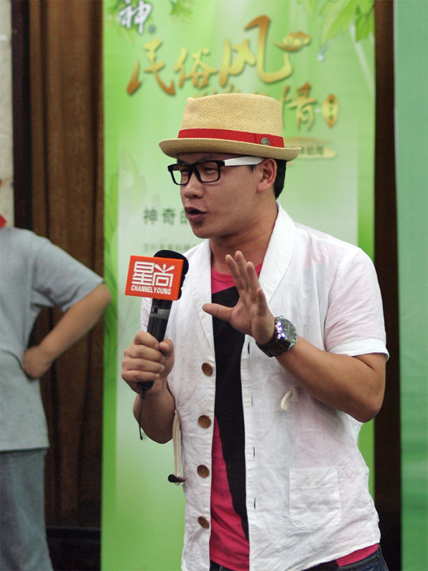 云南捞翔-==kds官方iphone客户端==- 引用自52楼:[/color] 别忘了