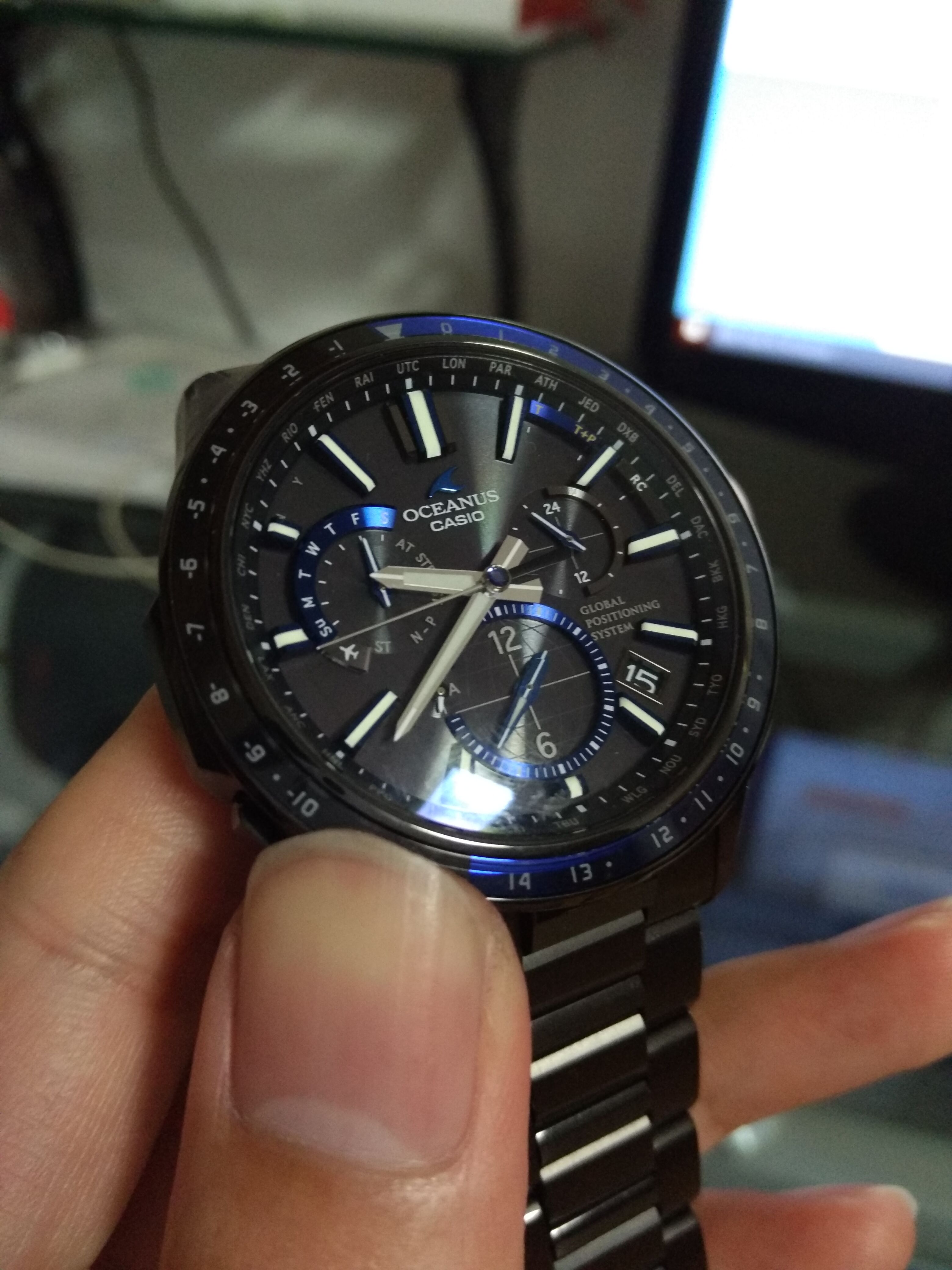 看此人][举报]  戴卡西欧的穷鬼路过 引用自46楼:姨妈大(spacemarine)