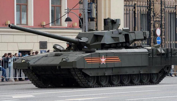 主题:赴俄比武陆军96b坦克抵达莫斯科 俄方热烈欢迎