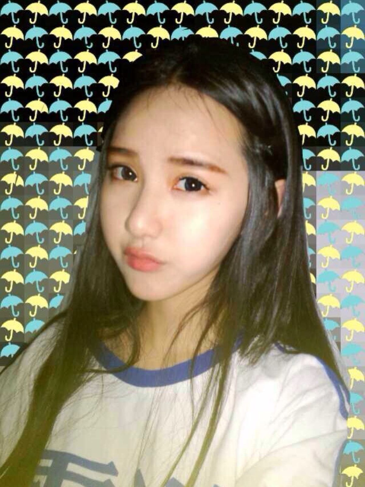 为什么欧洲白妹子的眉毛比东亚人好看?