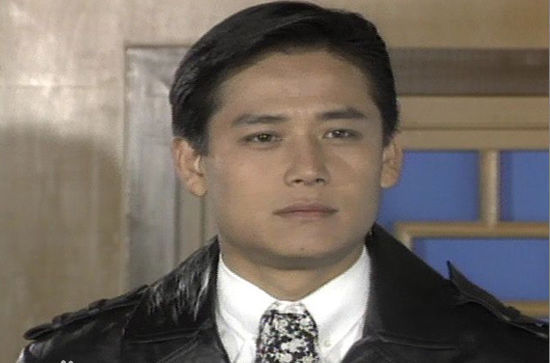 这个by也是当年琼瑶剧小生之一,徐乃麟,后来转行做主持