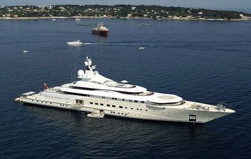 日蚀号游艇(8亿欧元)