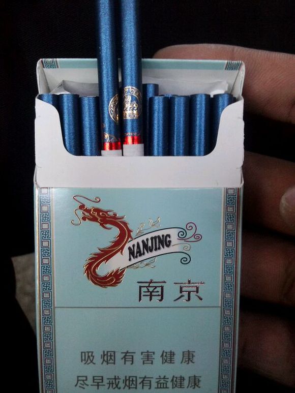 求助,哪里有卖这种烟的?