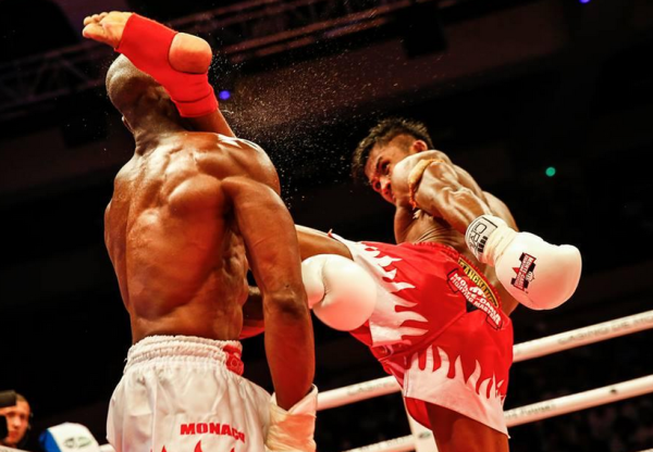 这2个人鼎盛时期,无规则对打谁厉害?