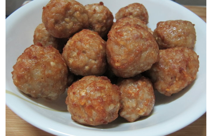 苏北人做肉圆,为什么要放糯米拌馅?