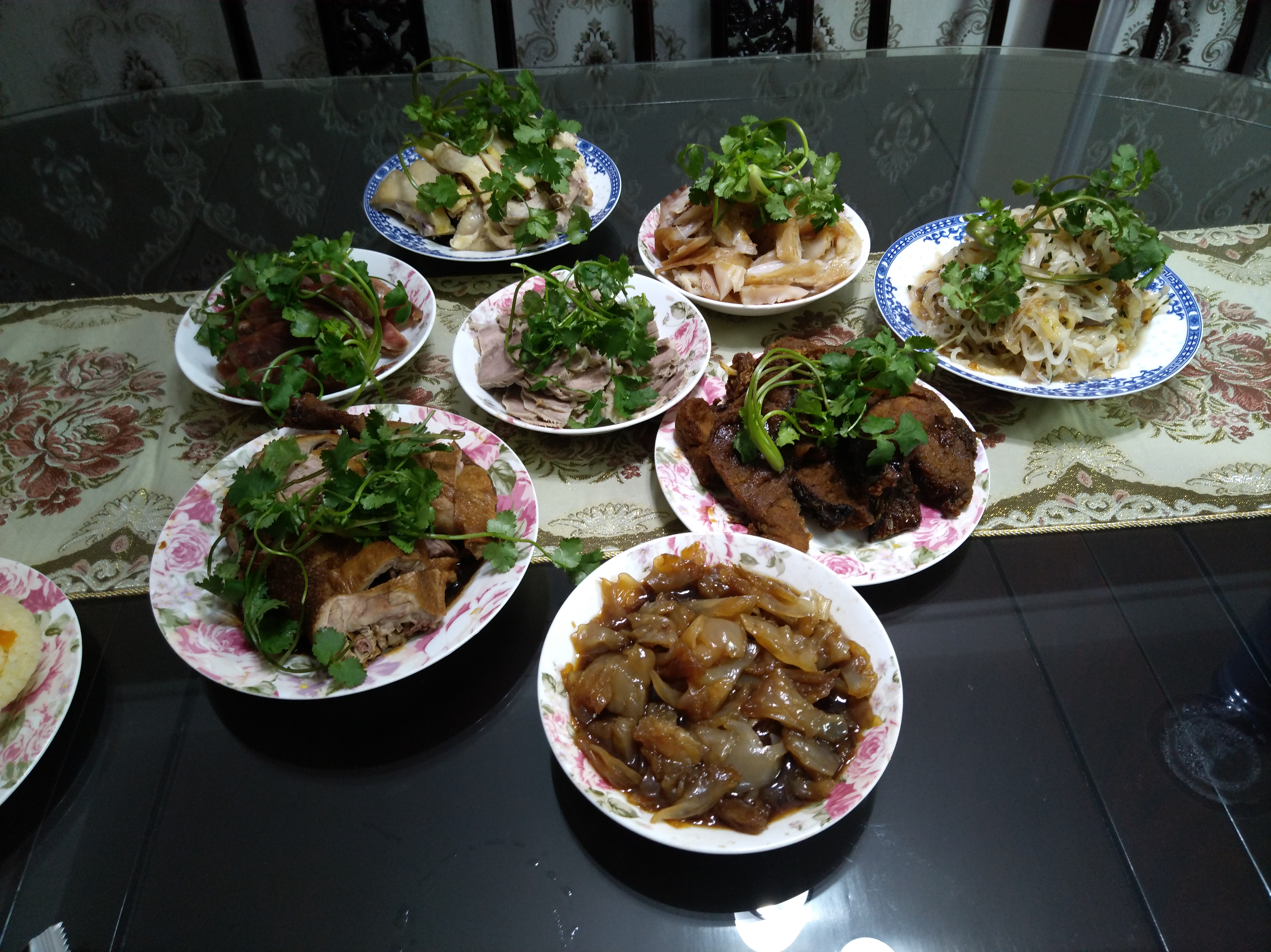 每年都晒年夜饭,今年也不会例外