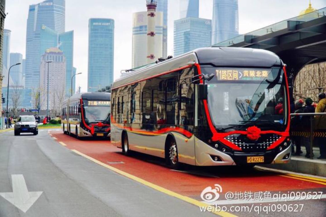 你放屁啊 淮海路上申沃超级电容车假的啊  引用自#28楼:小山(lewen