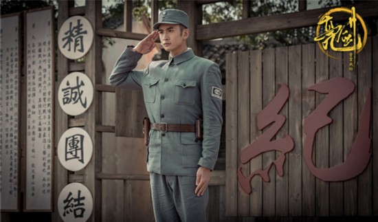 抗日yy剧《亮剑》又要翻拍了,进来看看新版李云龙楚云飞