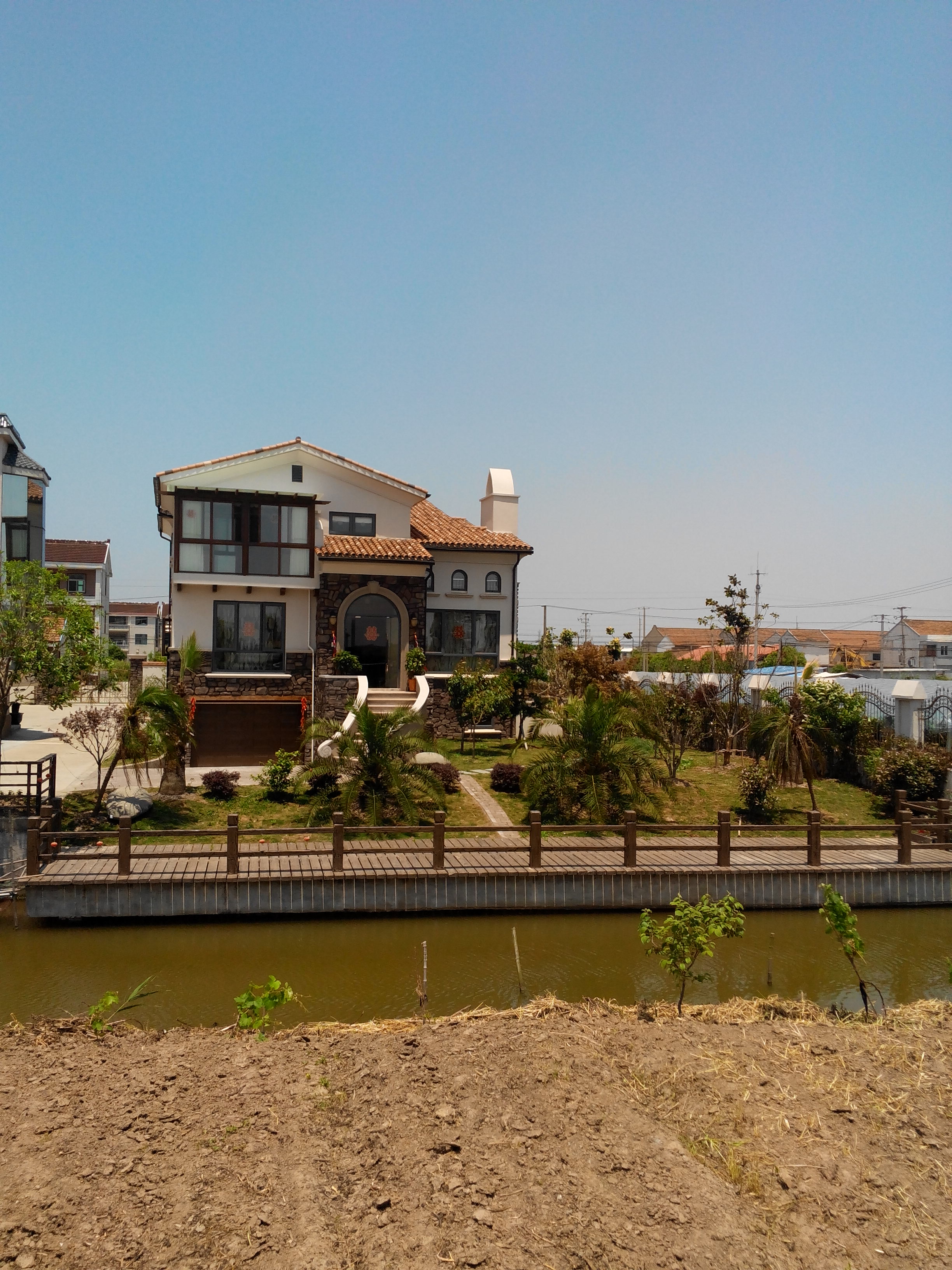 自己设计建造的小别野,开始装修,做个记录-宽带山kd