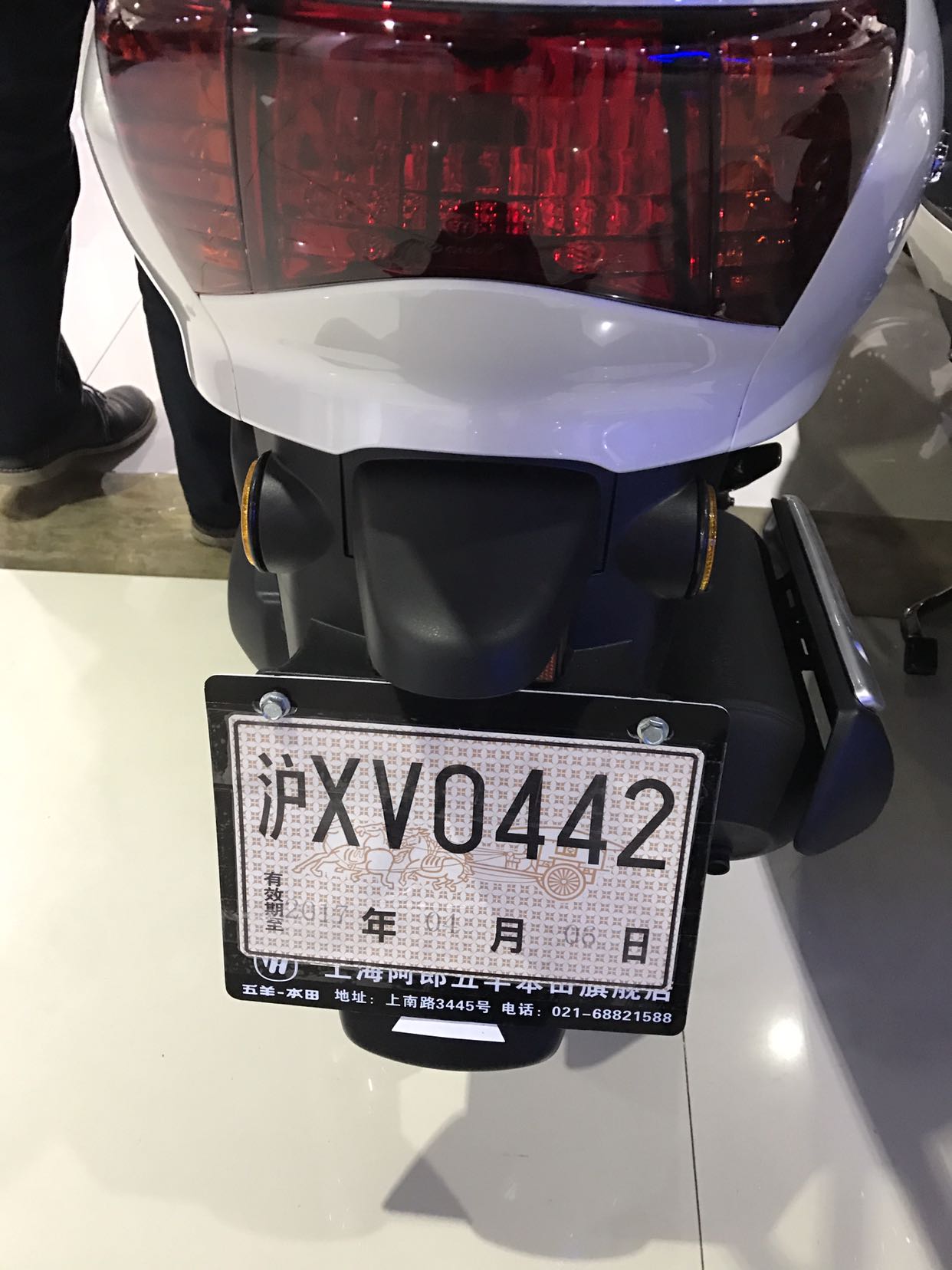 现在你买轻摩只有两个车型可以选了
