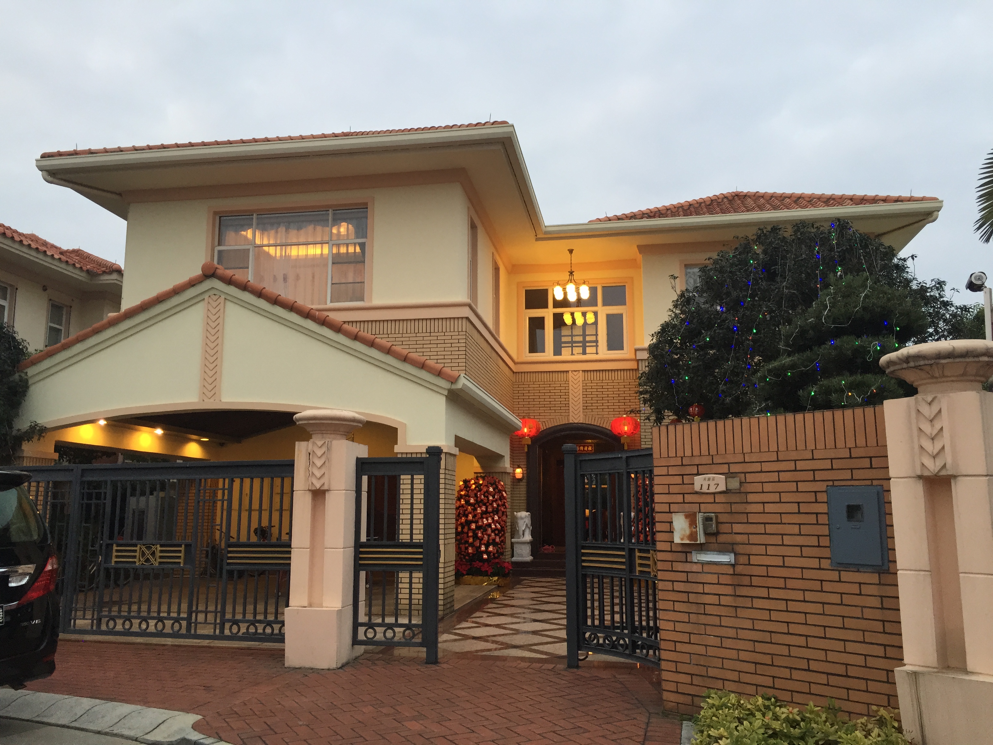 我家的别墅,在山上算什么水平