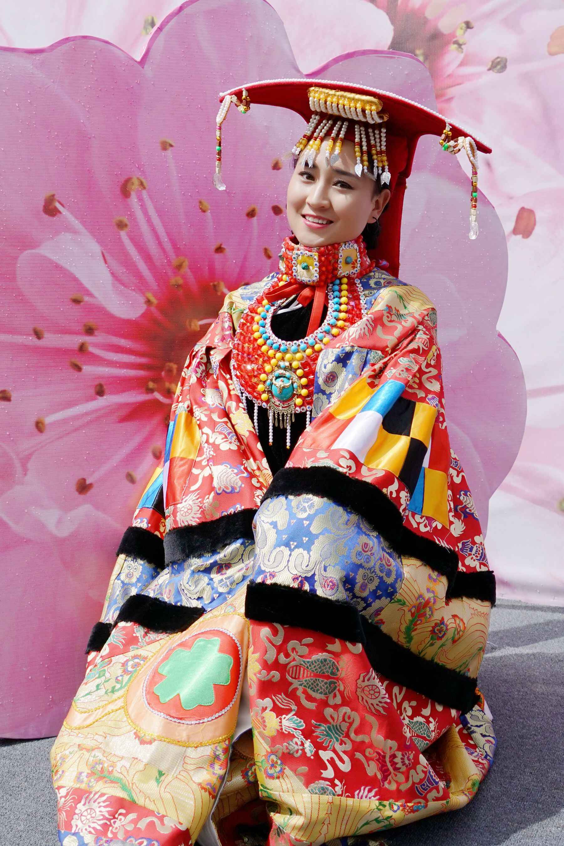 2017西藏林芝第15届桃花旅游文化节