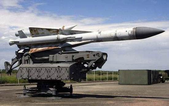 朝鲜新型歪鼻子导弹.