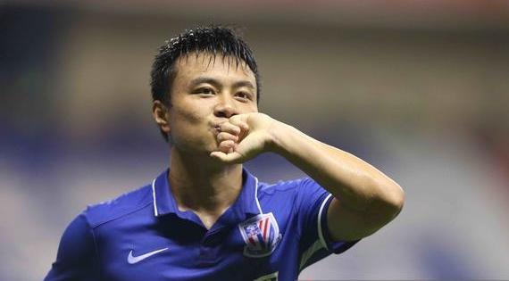 《足球小将》中与肖俊光并肩作战并拿到世界杯的中国球员