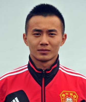 《足球小将》中与肖俊光并肩作战并拿到世界杯的中国球员