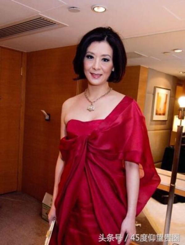 五十路的尤物啊