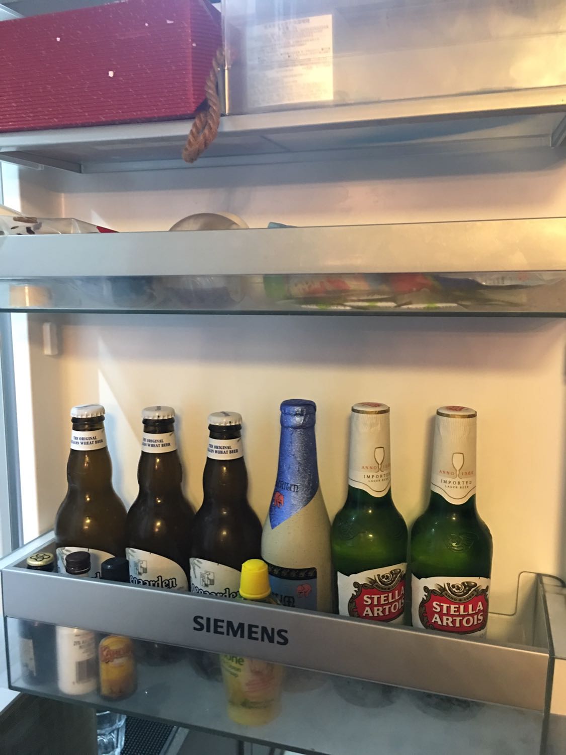 家里冰箱全是酒的图片图片