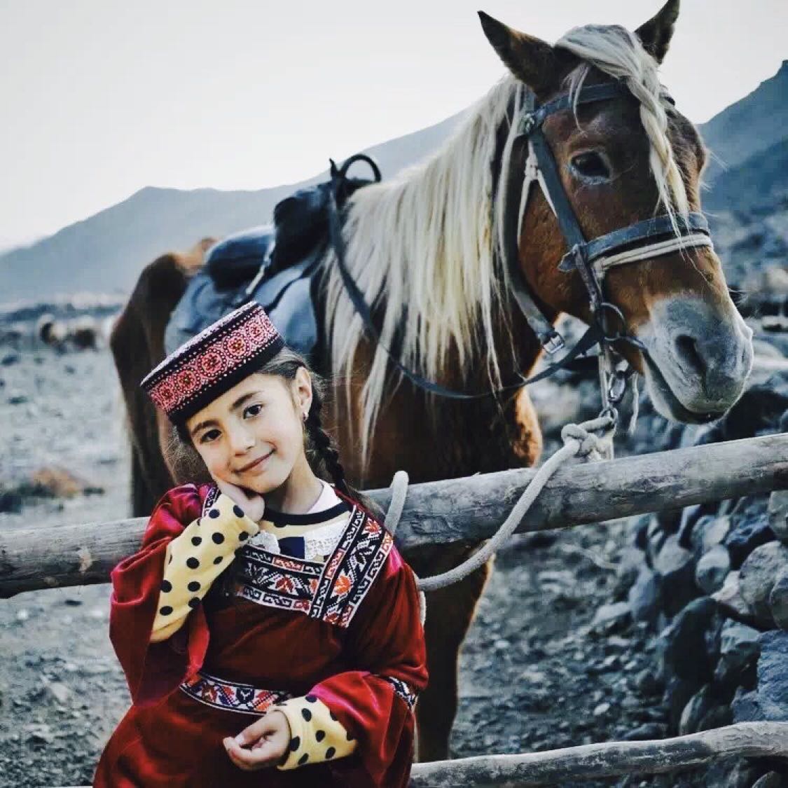 欣江姑娘好美吗!