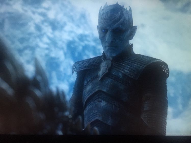 夜王和巫妖王谁厉害