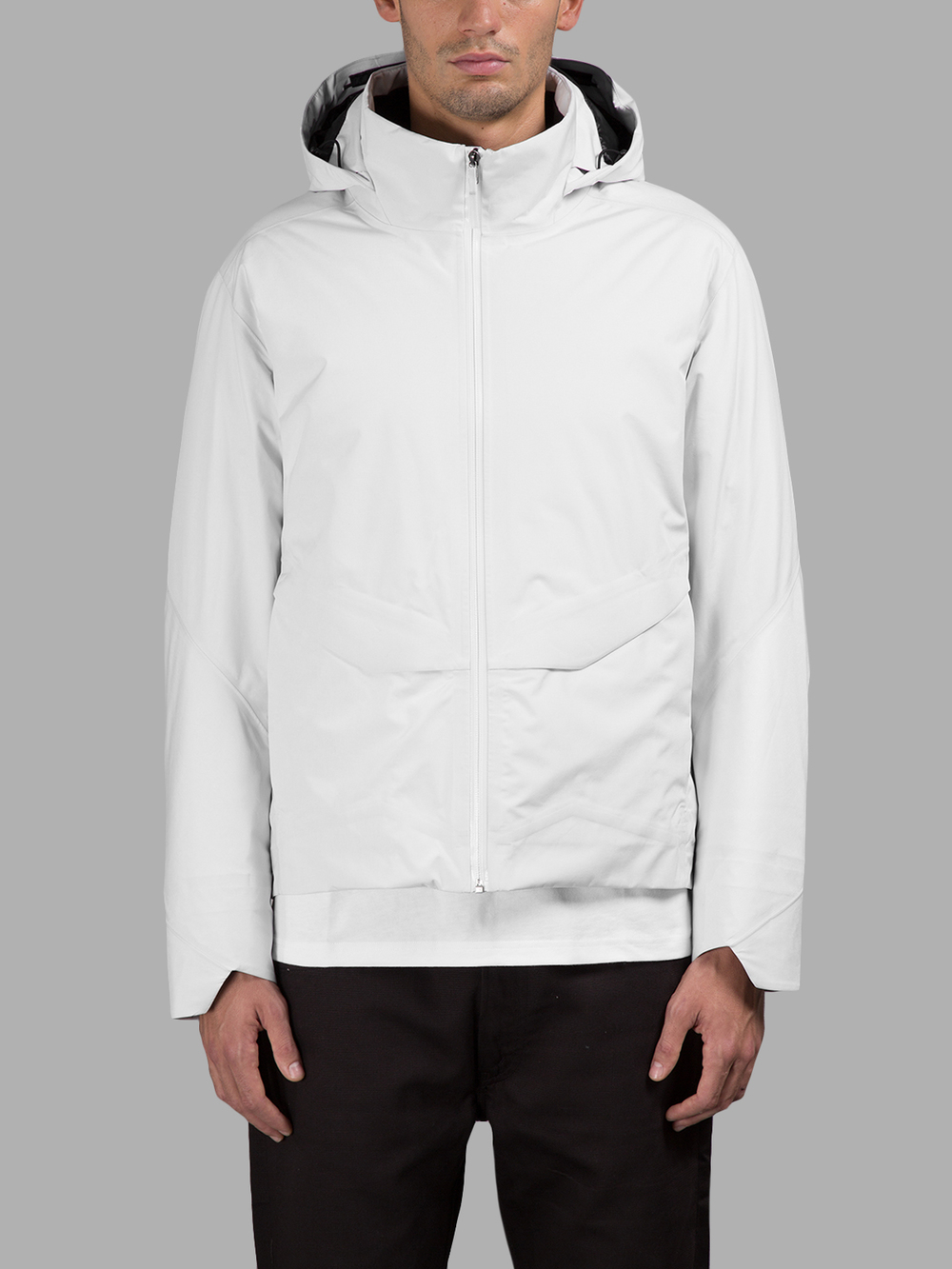 【转让】全新arcteryx 始祖鸟veilance gtx男款羽绒服 加拿大总部设计