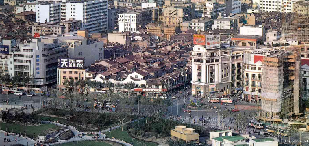 再试第三次,2001年上海地铁.