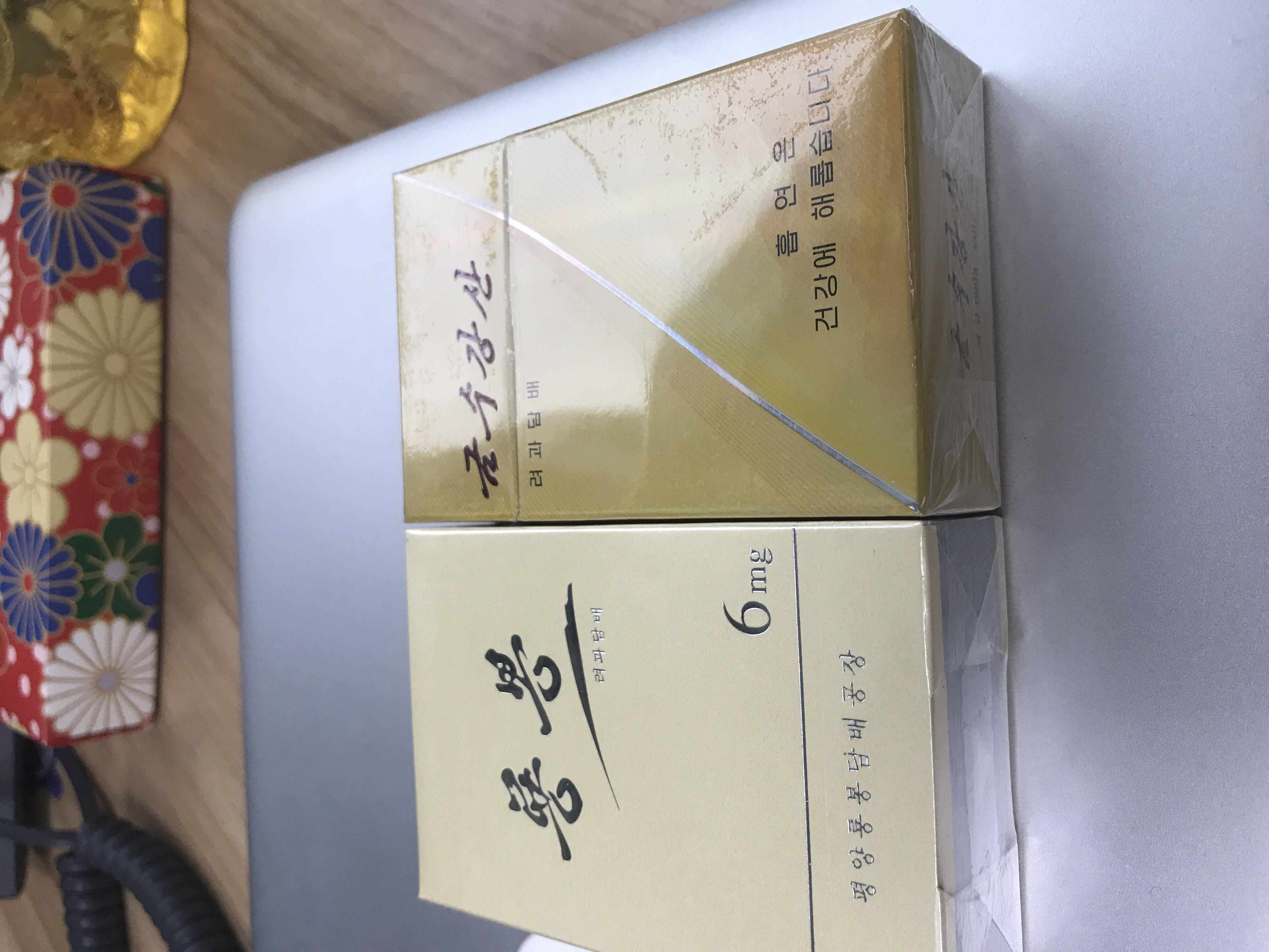 大家晒一晒自己现在抽的香烟(贵在真实)