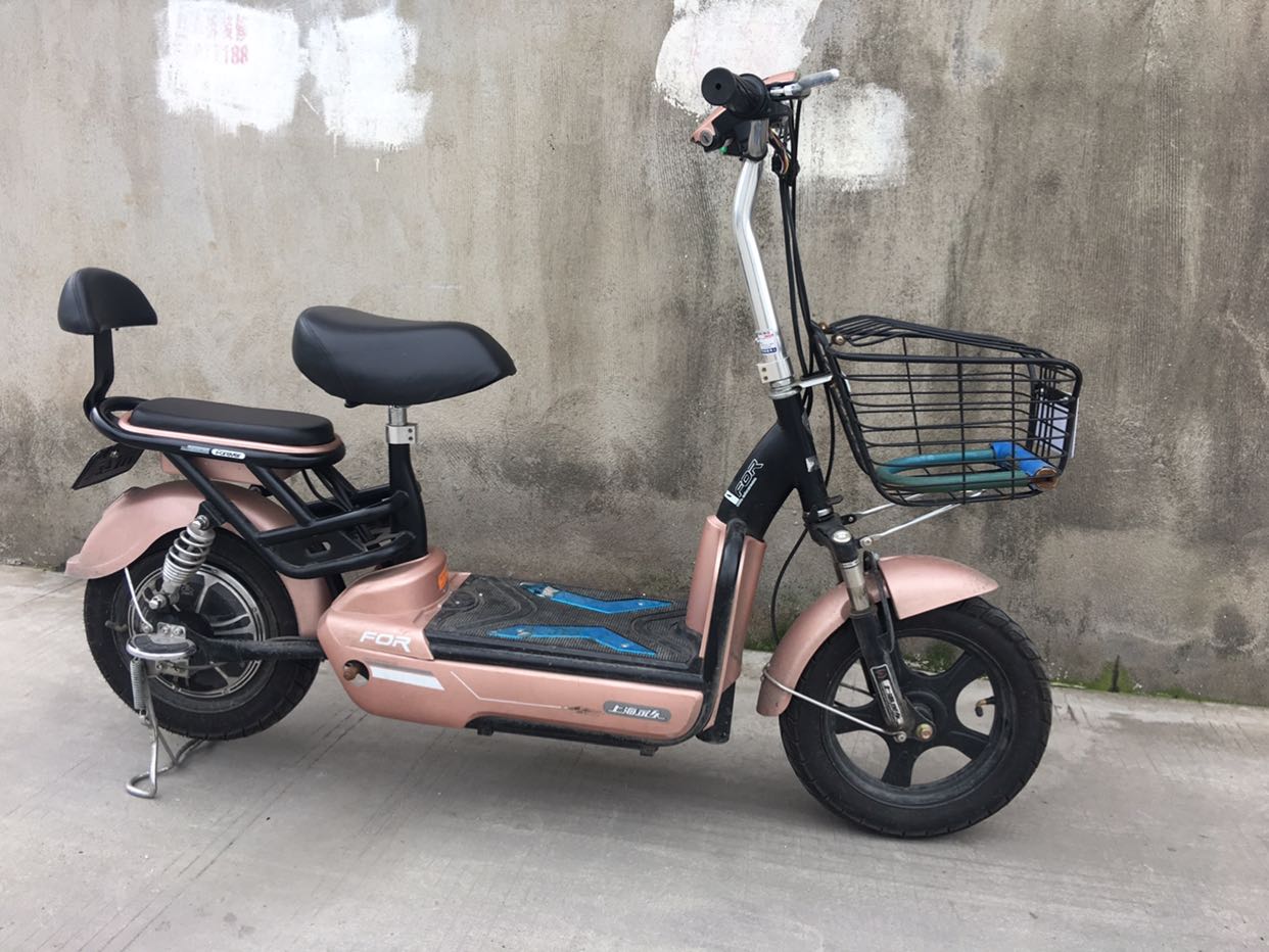 上海永久电动车一辆