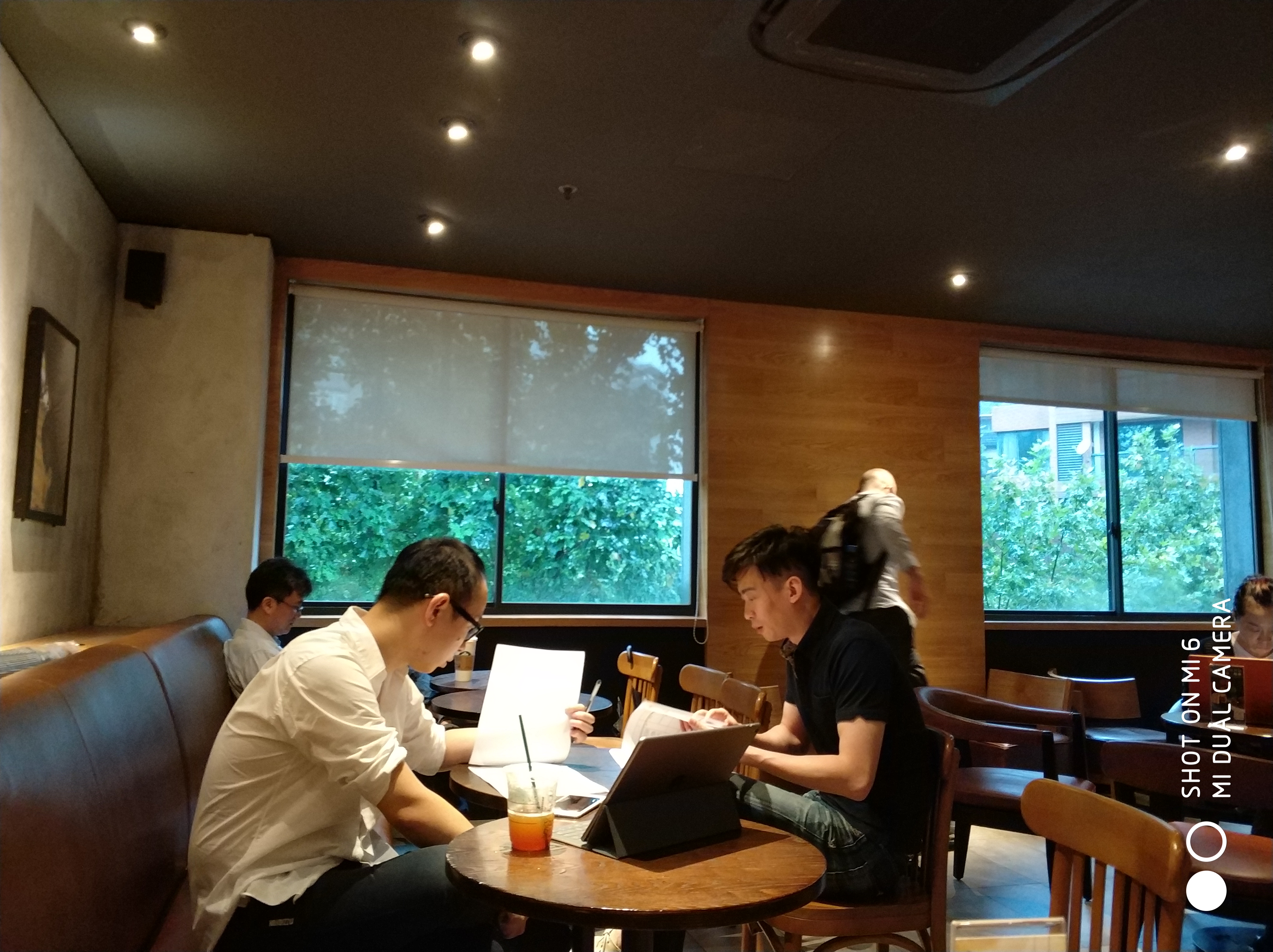 偶遇五星体育主持人