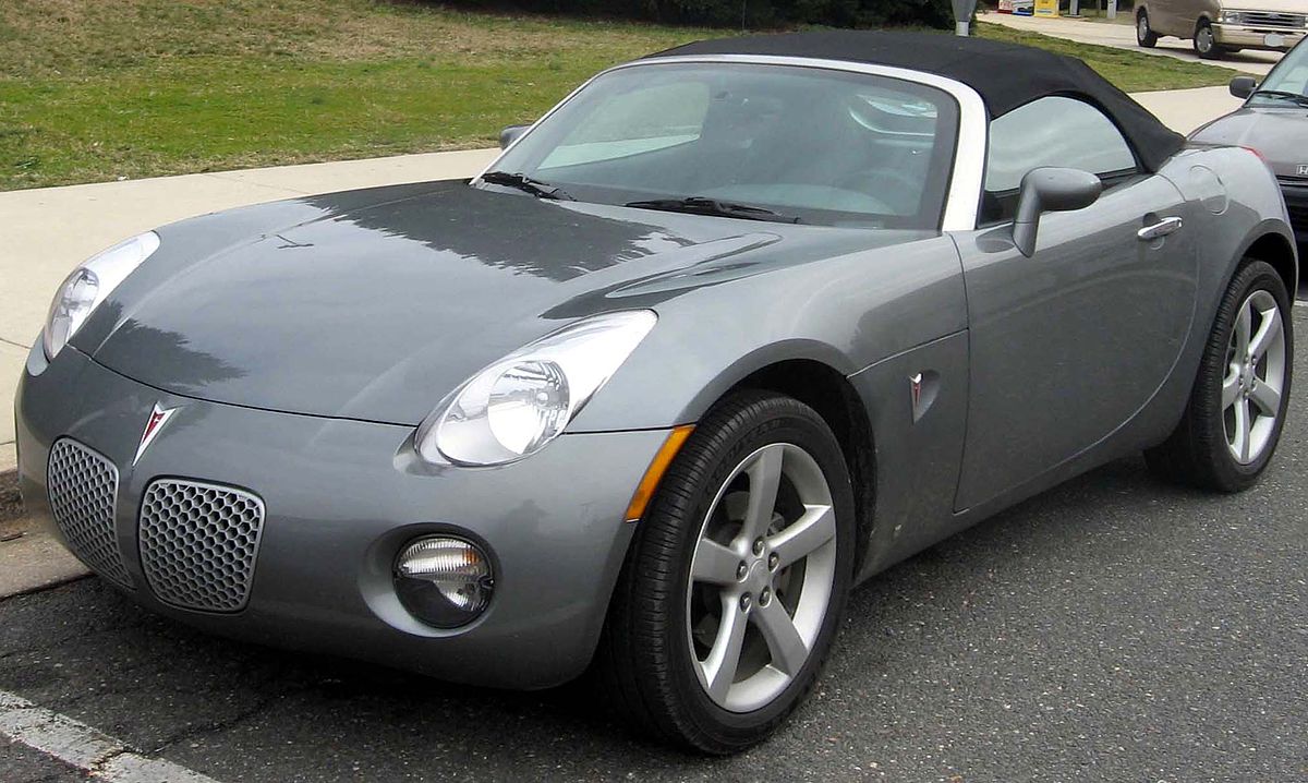 想到一辆 不过09年就停产了 国内应该没有 pontiac solstice 新车也就