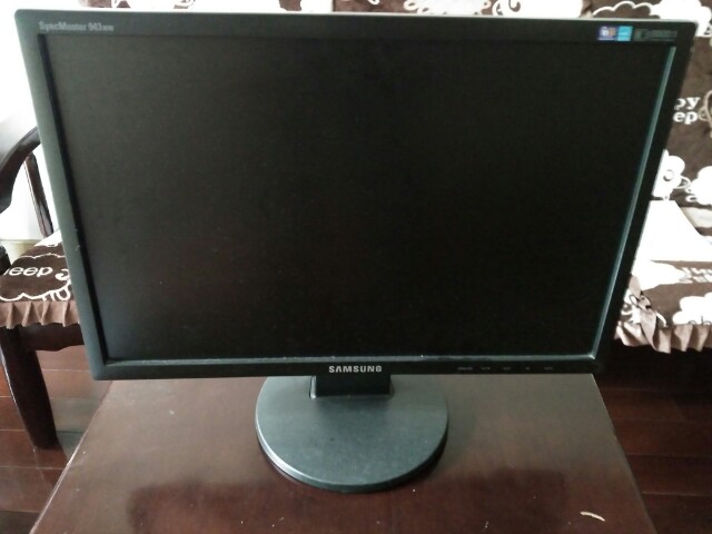三星943nw显示器贱卖了