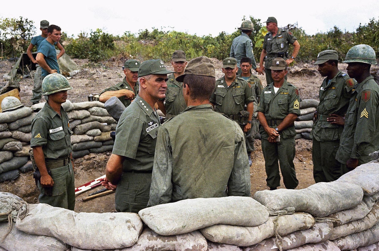 影像中的越战:40年后,我依然记得登上直升机离开的那个早晨