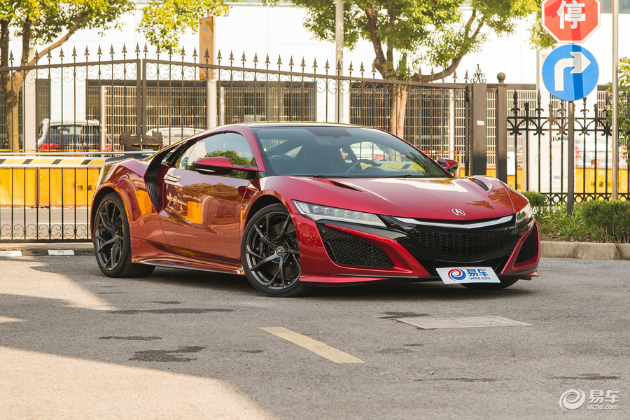 阿库拉算豪华牌子吗?