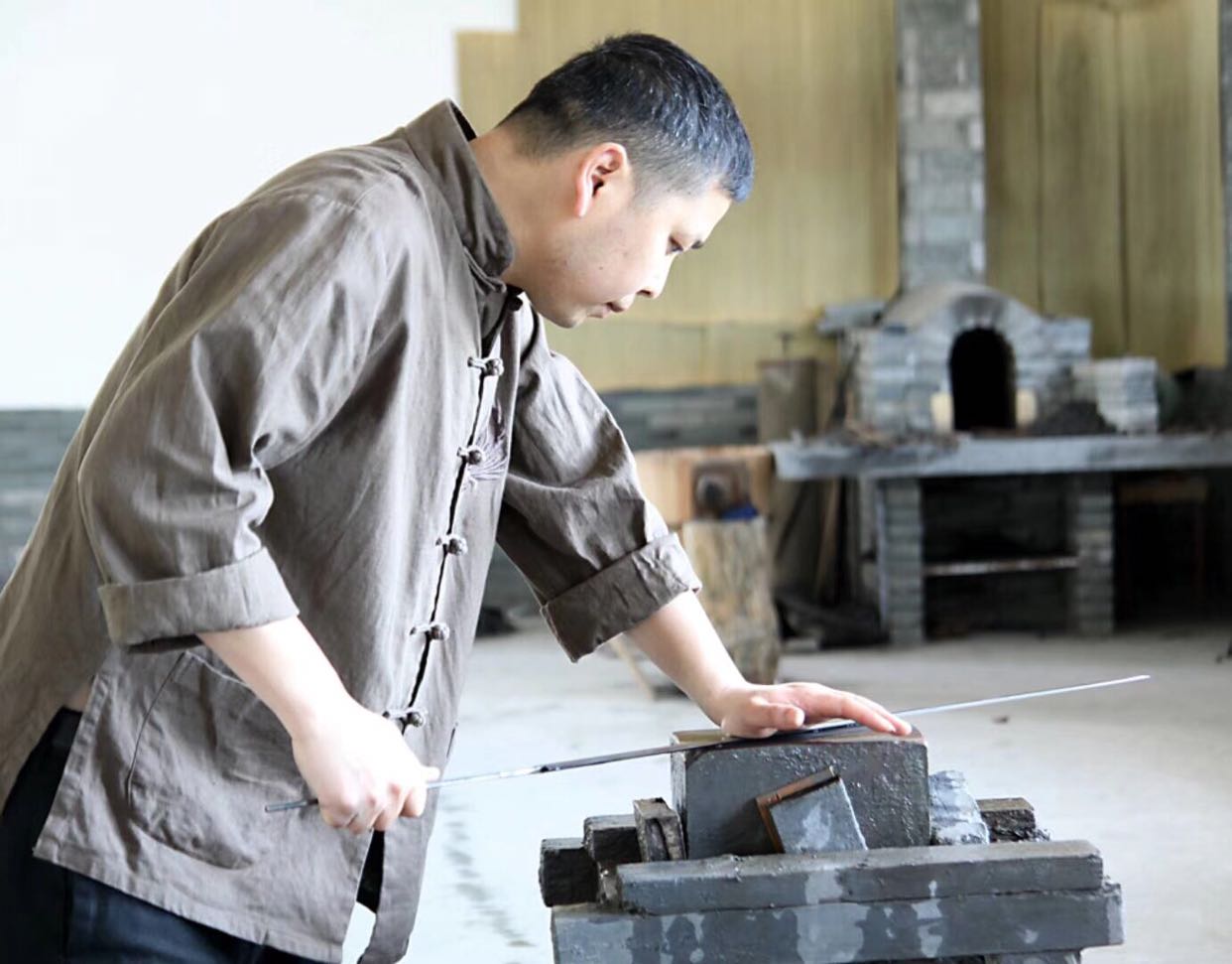 龙泉沈广隆剑铺,沈州铸剑师