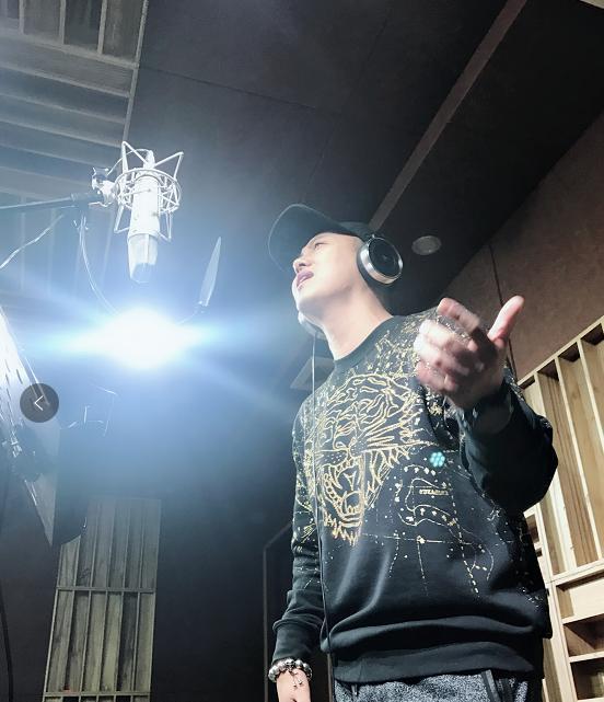 歌手崔忠华新歌录制 神曲老猫&音乐人马智勇助阵