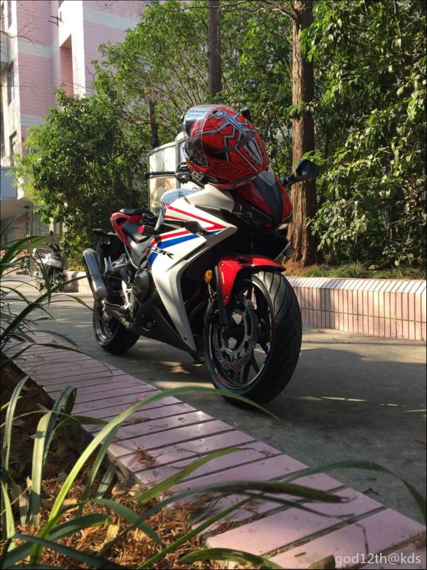 听说山上玩二轮的车神不少